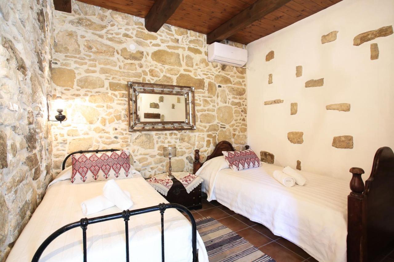 Villa Radamanthis Sívas Zewnętrze zdjęcie